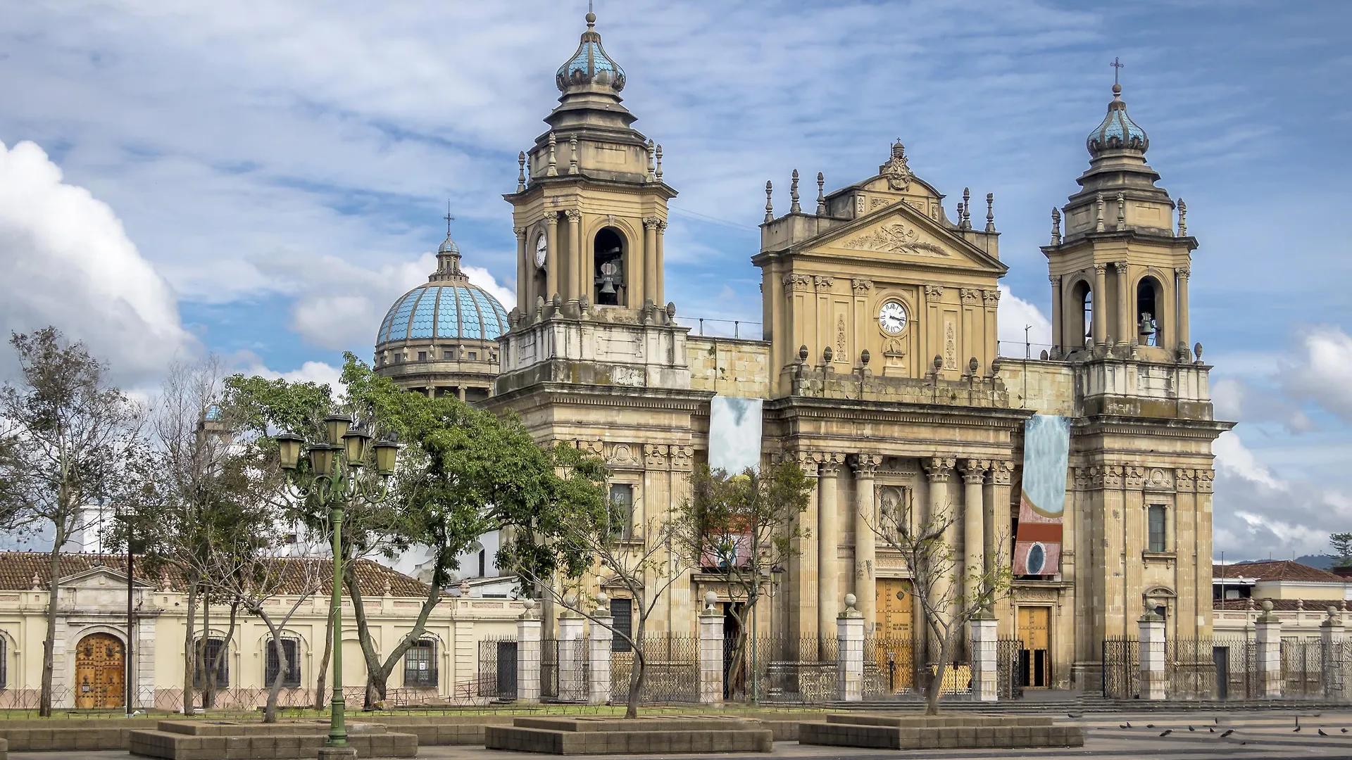 Conquistador Hotel & Conference Center Guatemala City 4*,