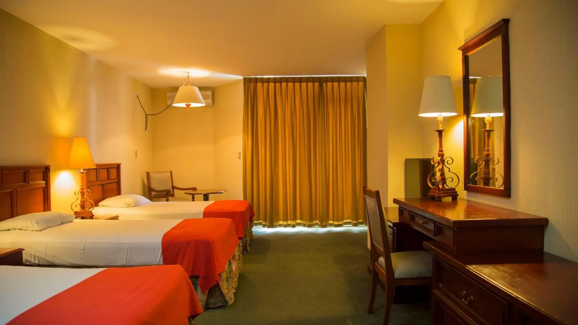 Conquistador Hotel & Conference Center Guatemala City 4*,